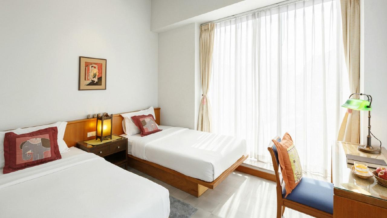 Baan Dinso Hostel@Ratchadamnoen Bangkok Exterior foto